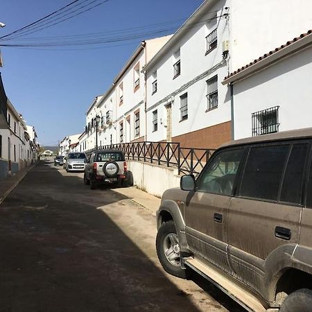 Agradable Casa Rural Con Suelos De Madera Santa Olalla del Cala Bagian luar foto
