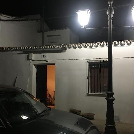 Agradable Casa Rural Con Suelos De Madera Santa Olalla del Cala Bagian luar foto
