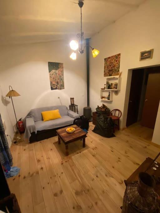 Agradable Casa Rural Con Suelos De Madera Santa Olalla del Cala Bagian luar foto